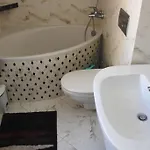 Διαμέρισμα Glamorous Jacuzzi Loft With Roof Terrace Košice